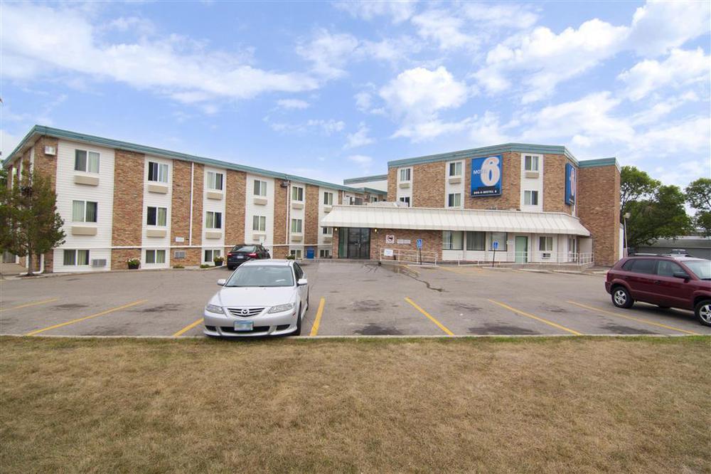 Motel 6 Minneapolis Airport - Mall Of America Buitenkant foto